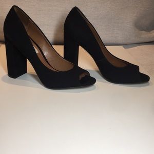 Steve Madden Chunky Heel Peep Toe Pumps